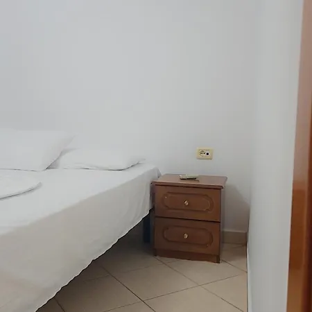 Reas Saranda